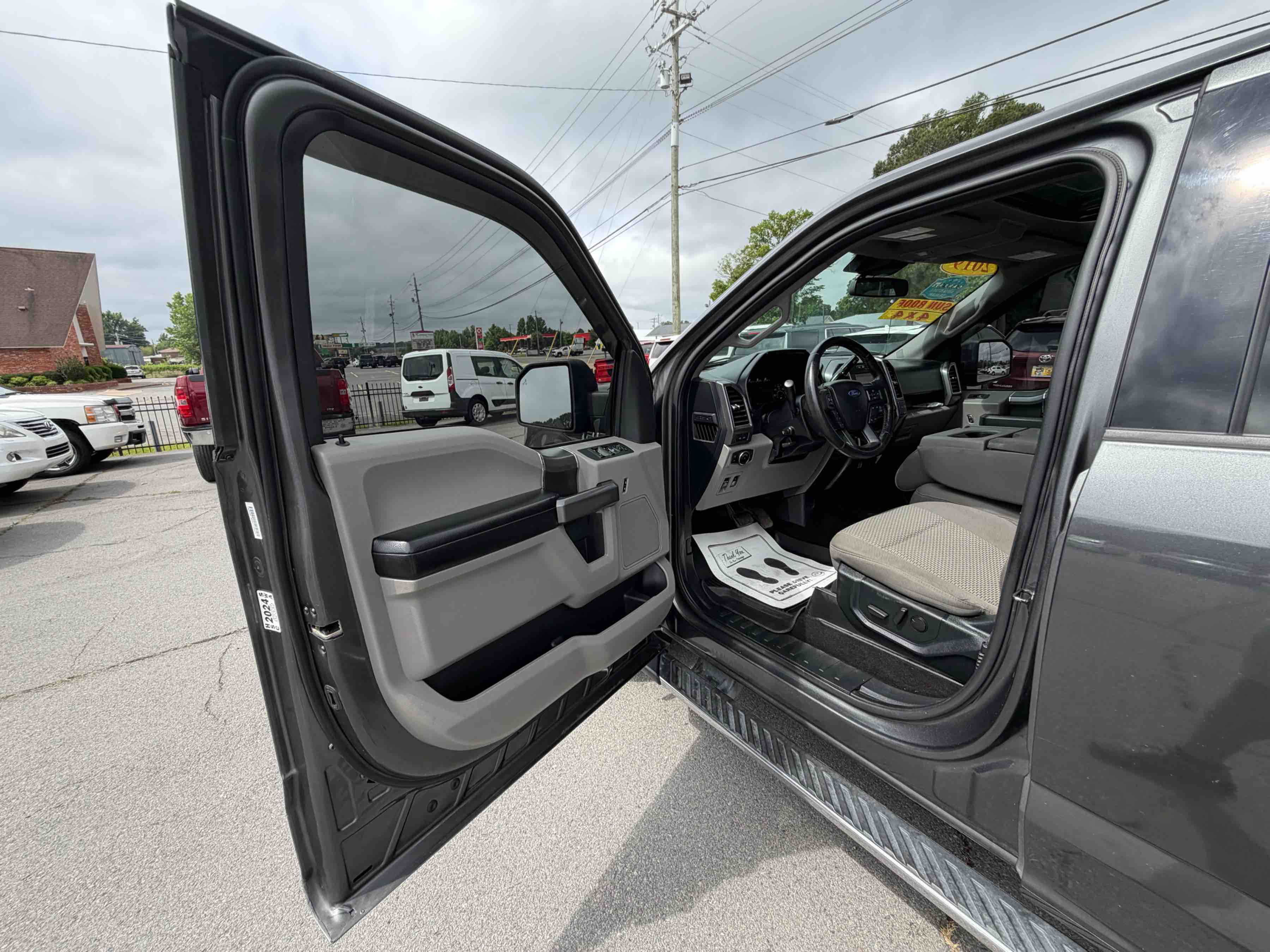 2019 Ford F-150 representative vehicle photo