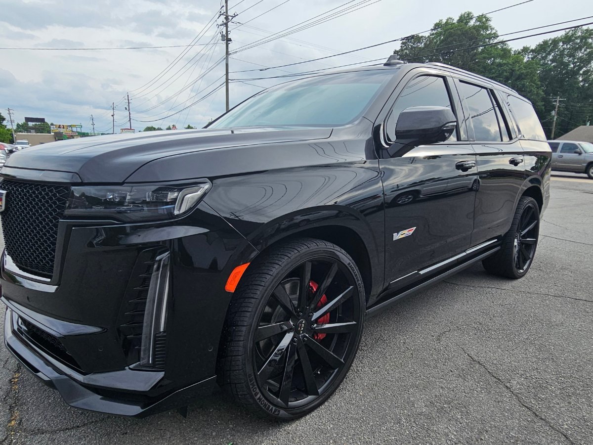 2023 Cadillac Escalade 4WD Escalade-V's photo