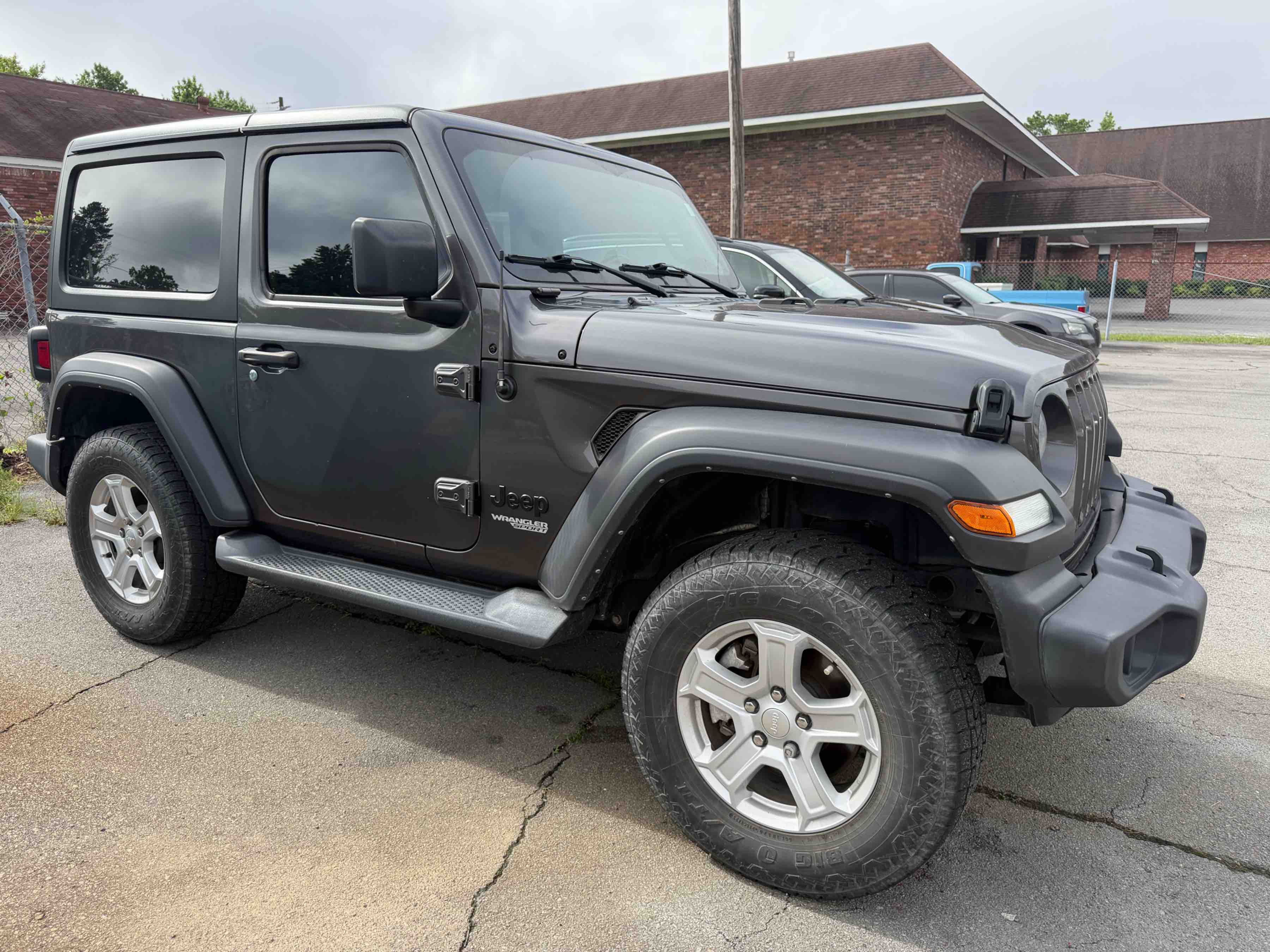 2021 Jeep Wrangler Sport S's photo