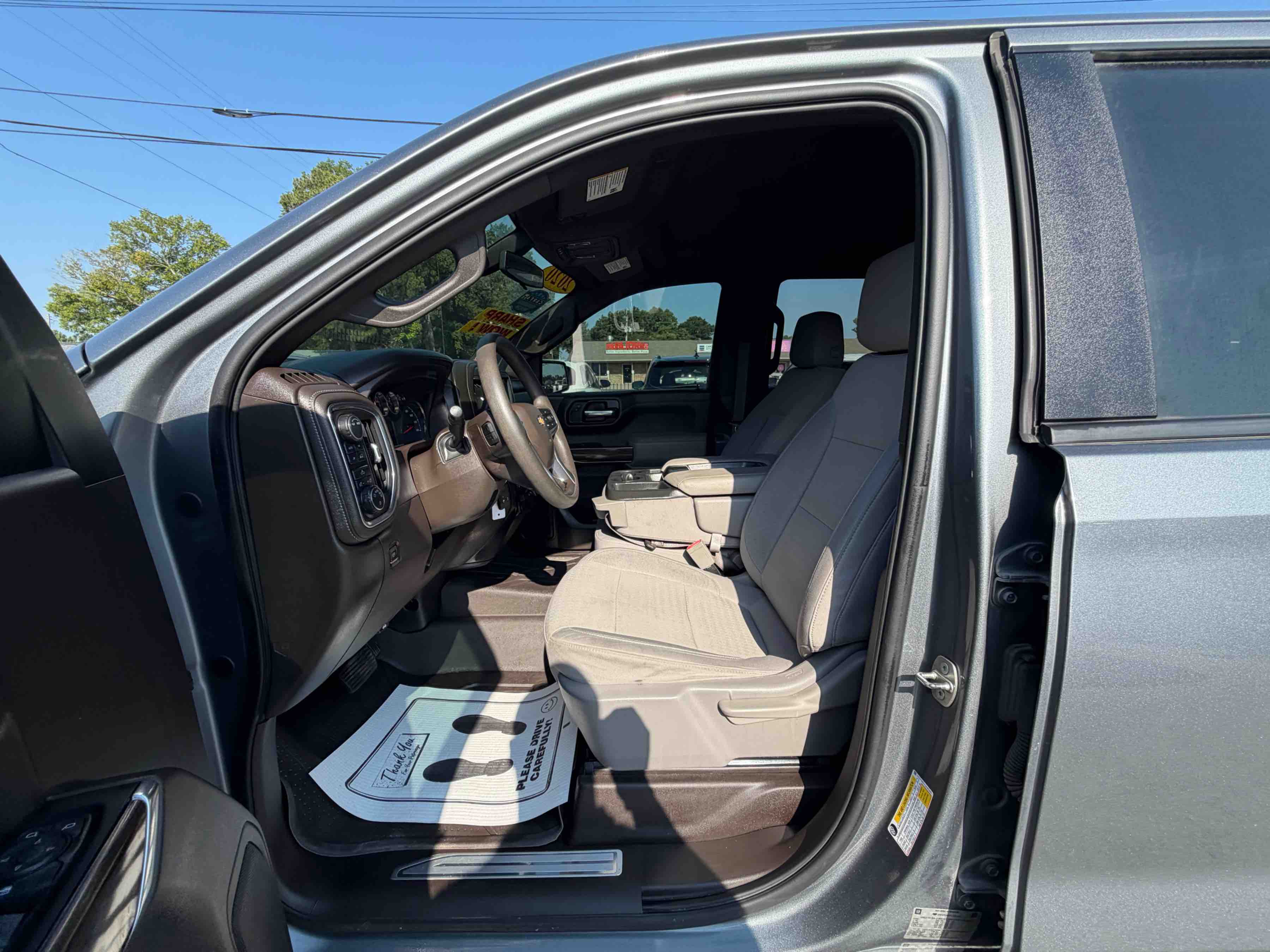2020 Chevrolet Silverado representative vehicle photo