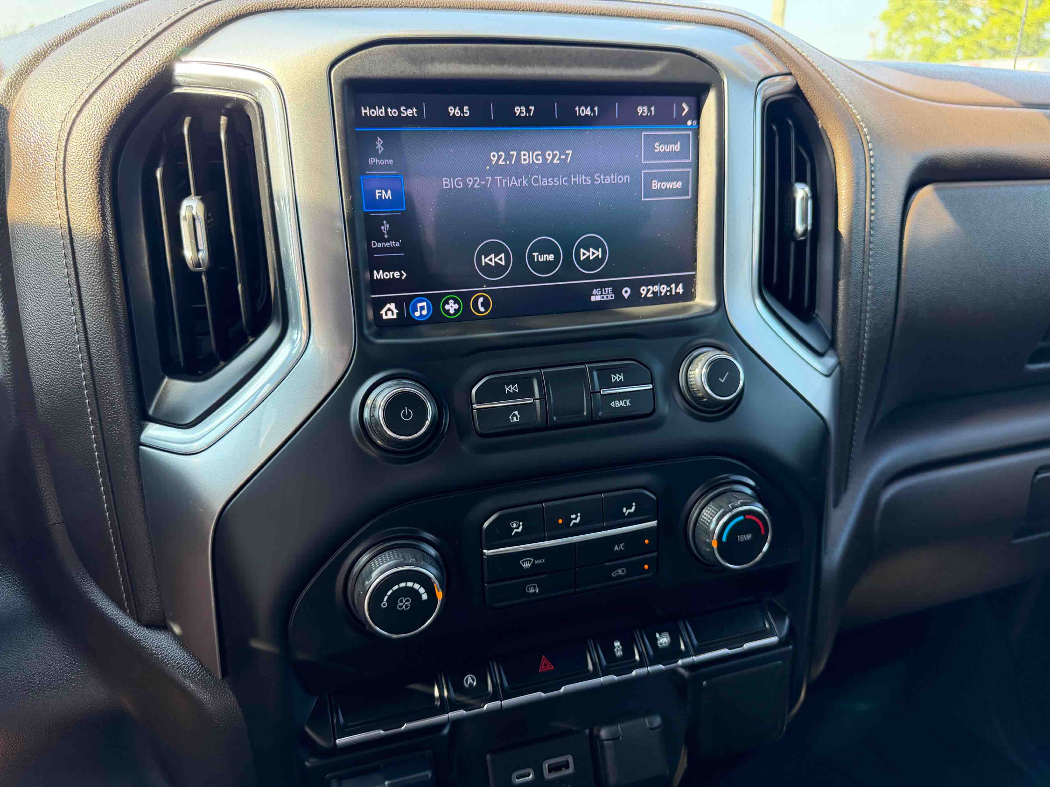 2020 Chevrolet Silverado representative vehicle photo