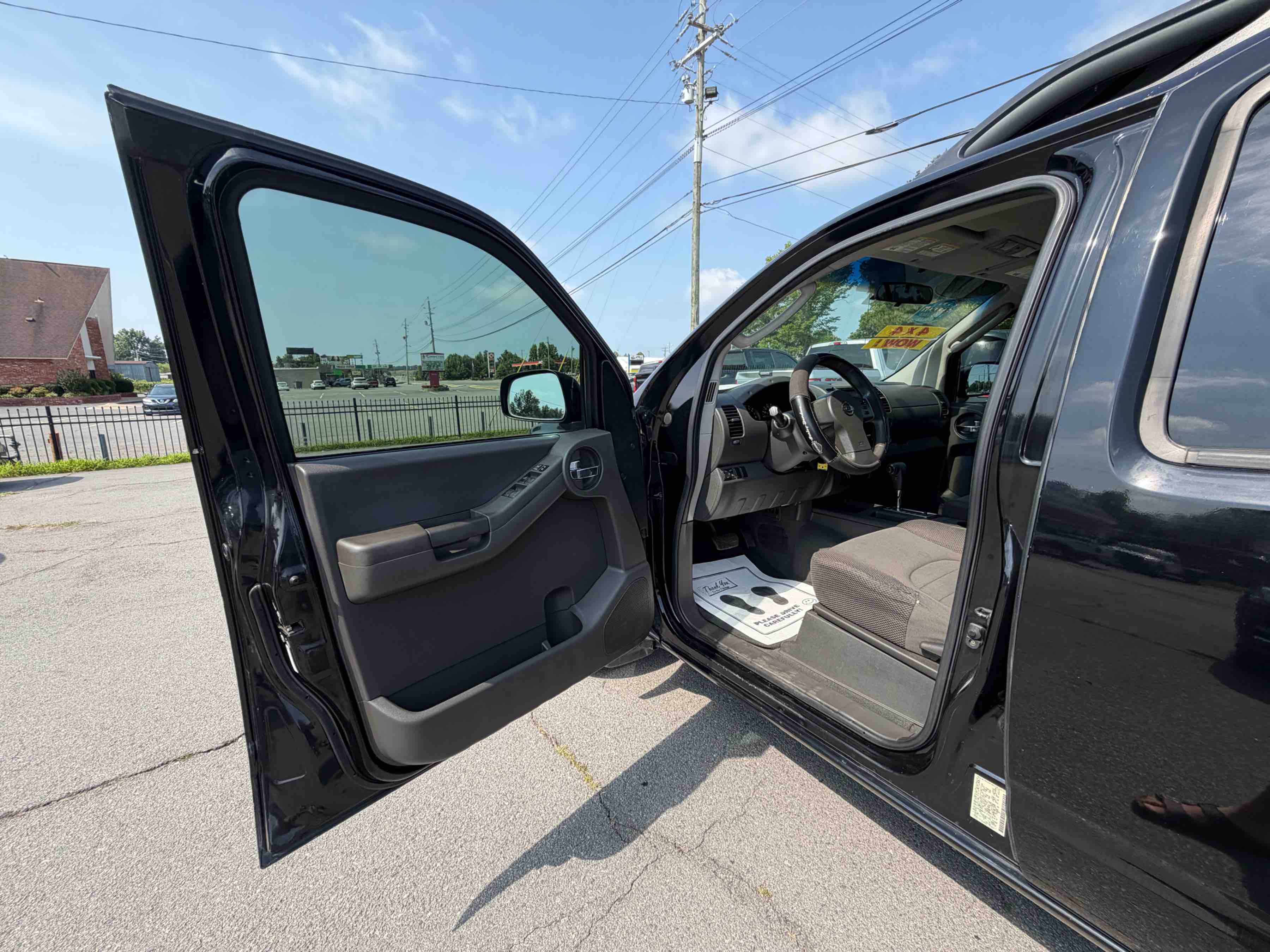 2007 Nissan Xterra representative vehicle photo