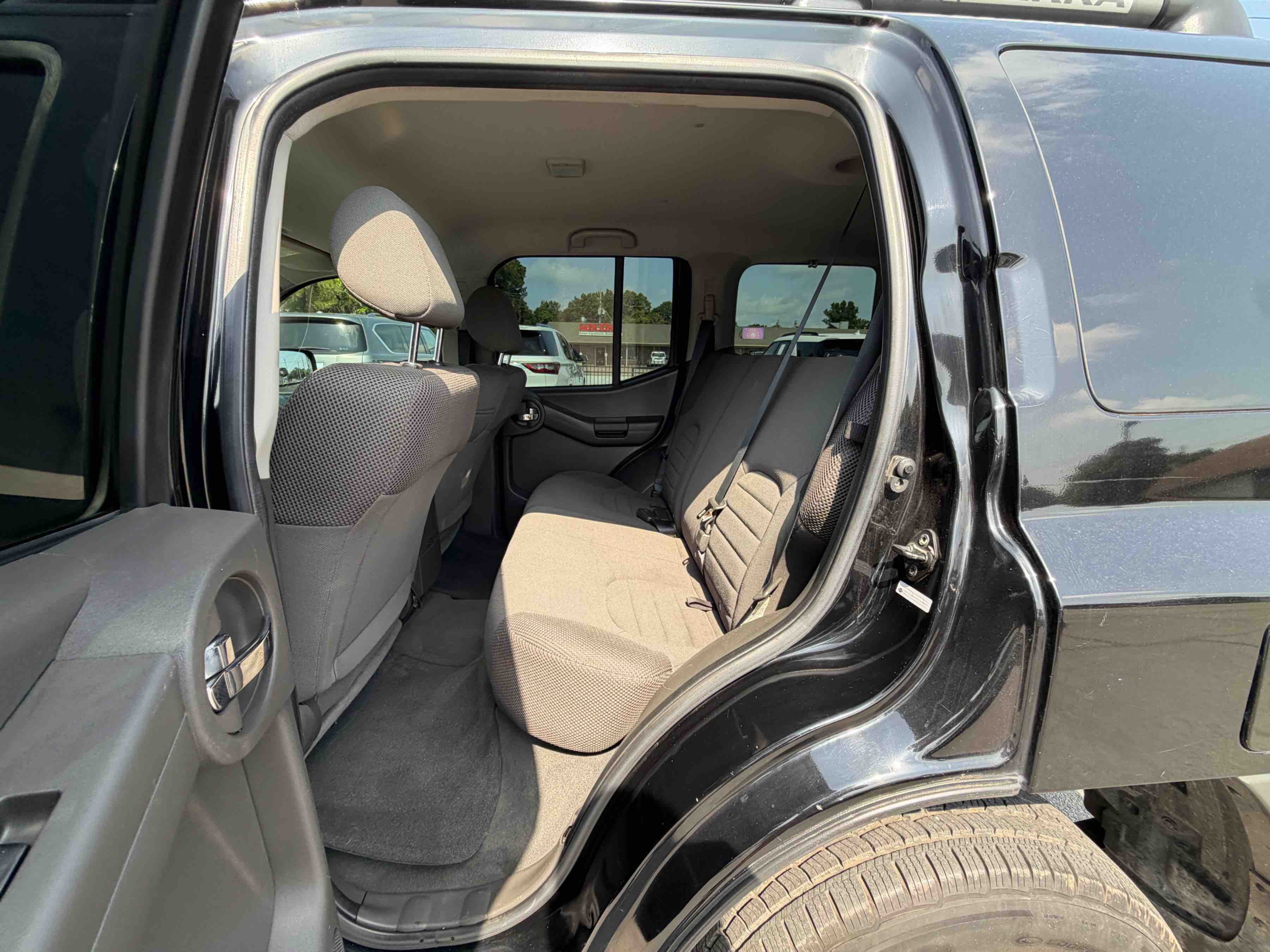 2007 Nissan Xterra representative vehicle photo