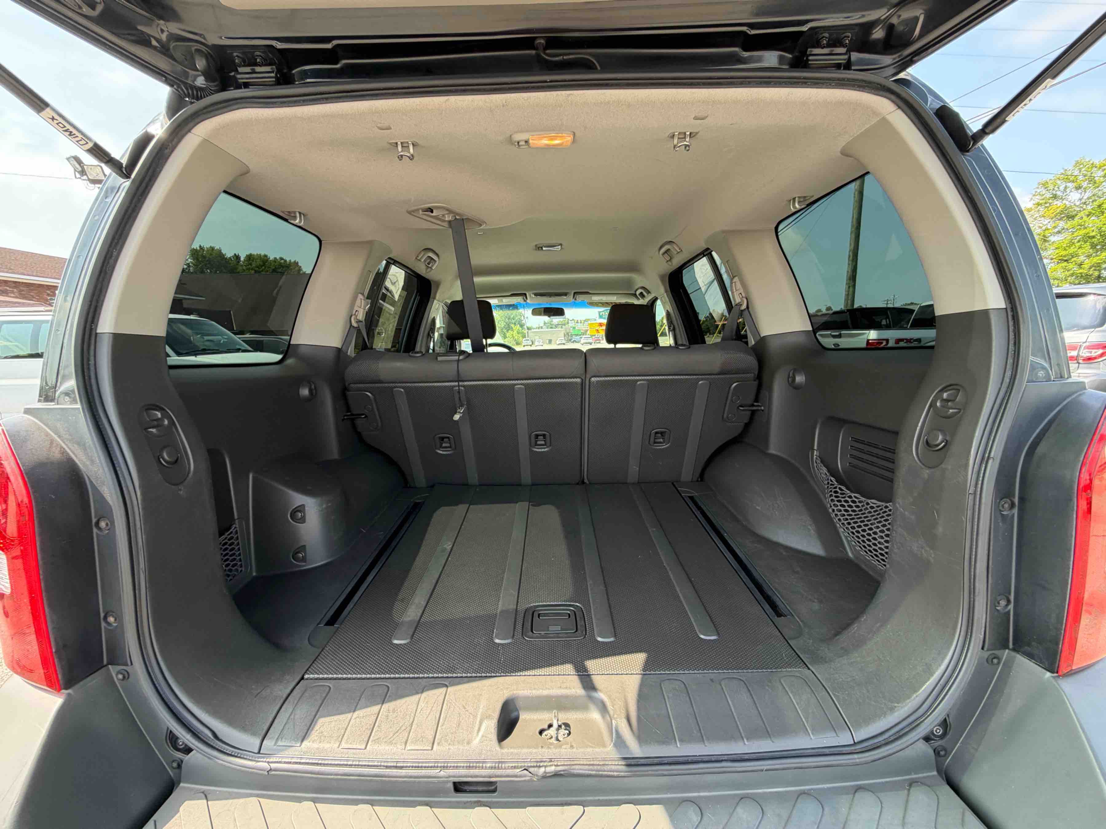 2007 Nissan Xterra representative vehicle photo