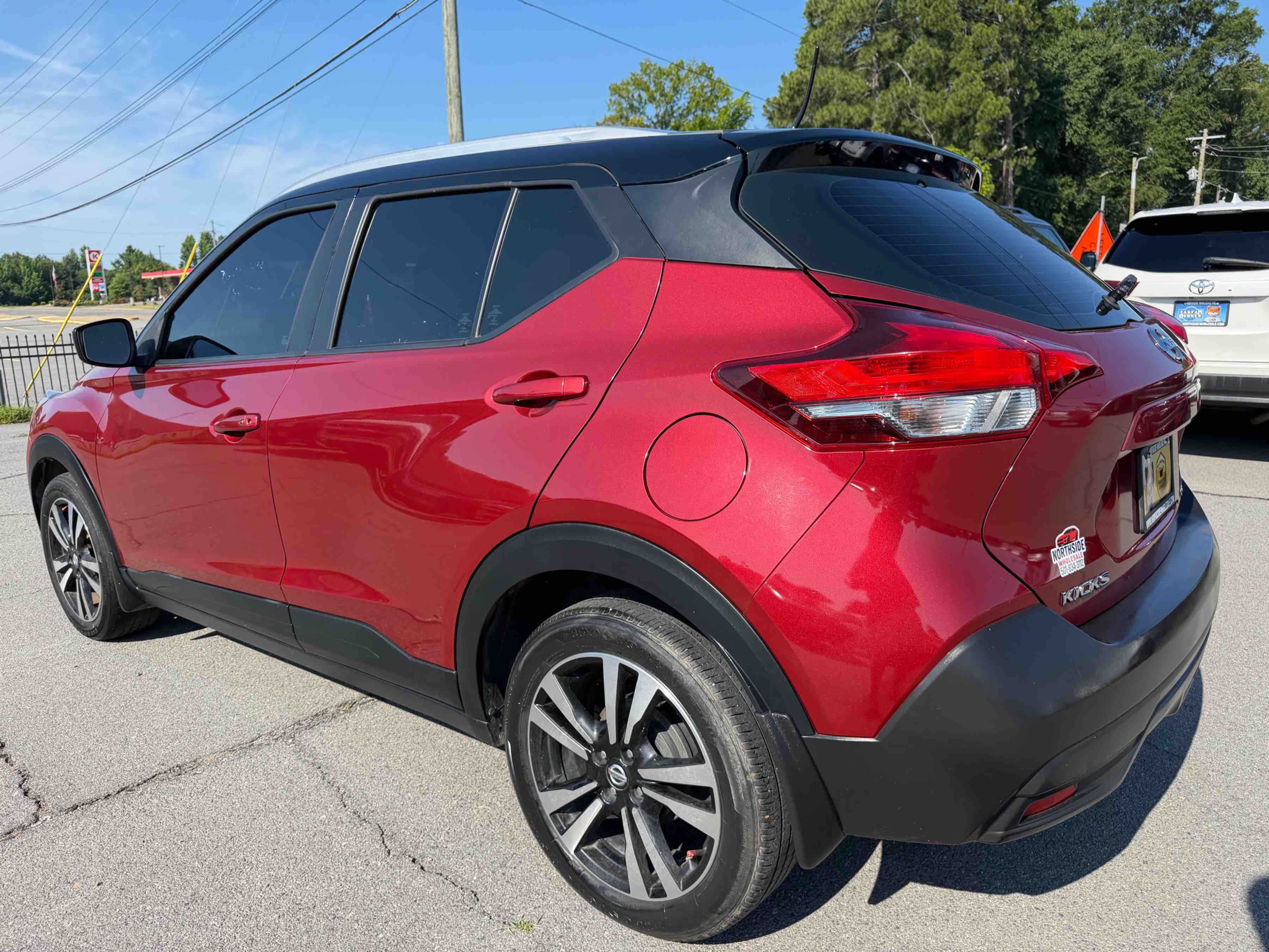 2019 NISSAN Kicks SV photo 6