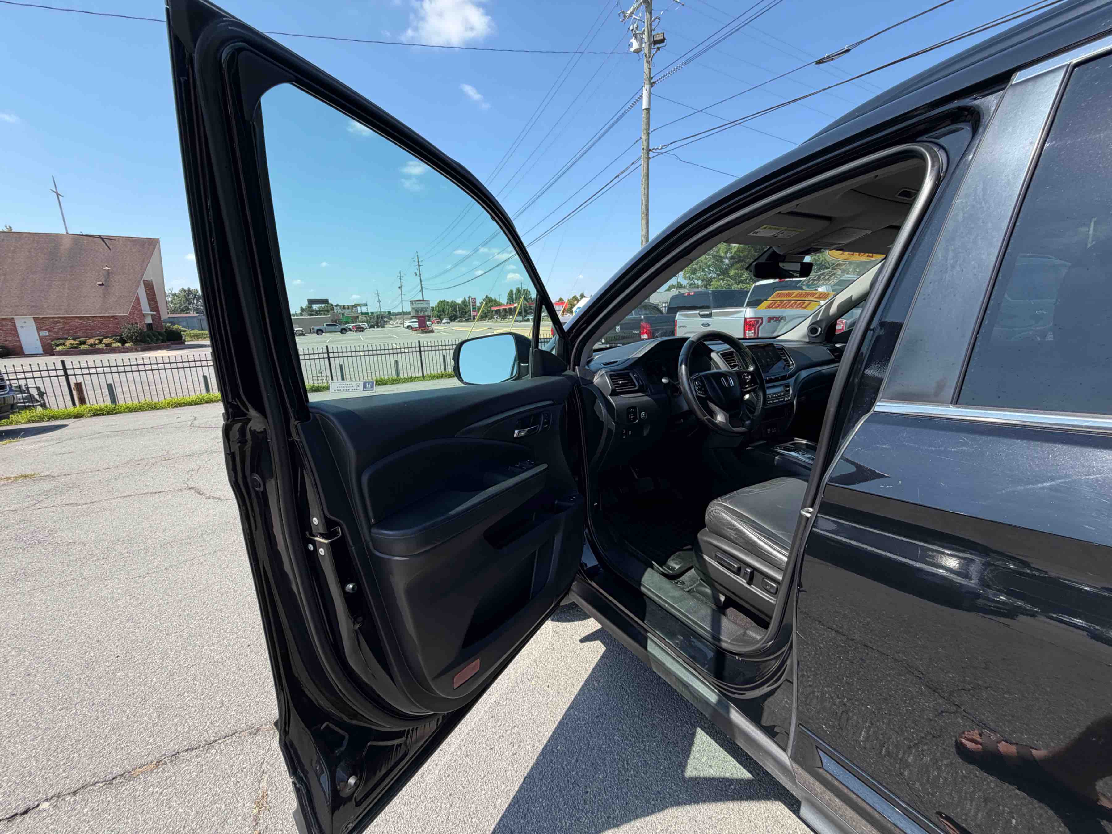 2021 Honda Pilot representative vehicle photo