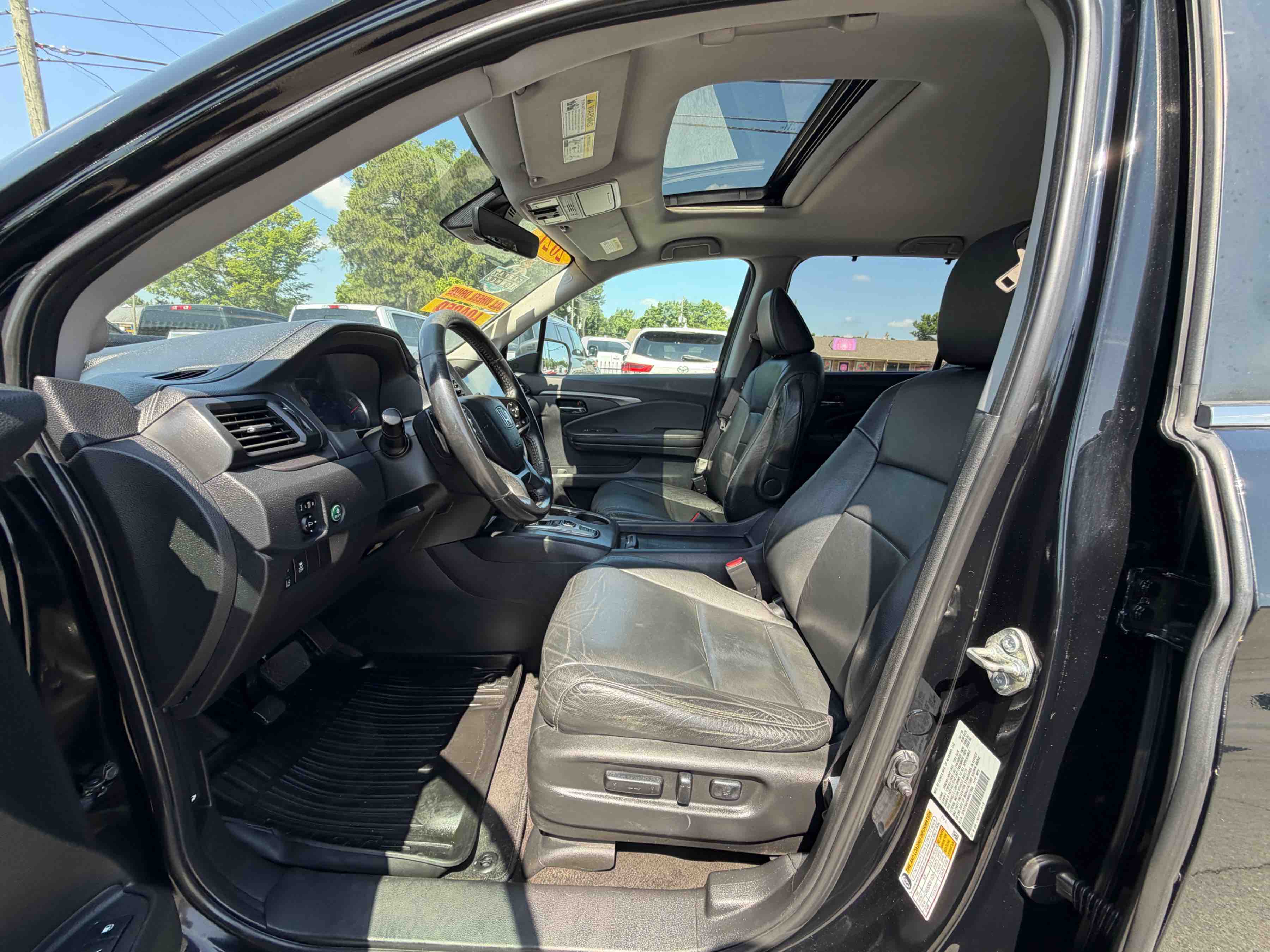 2021 Honda Pilot representative vehicle photo