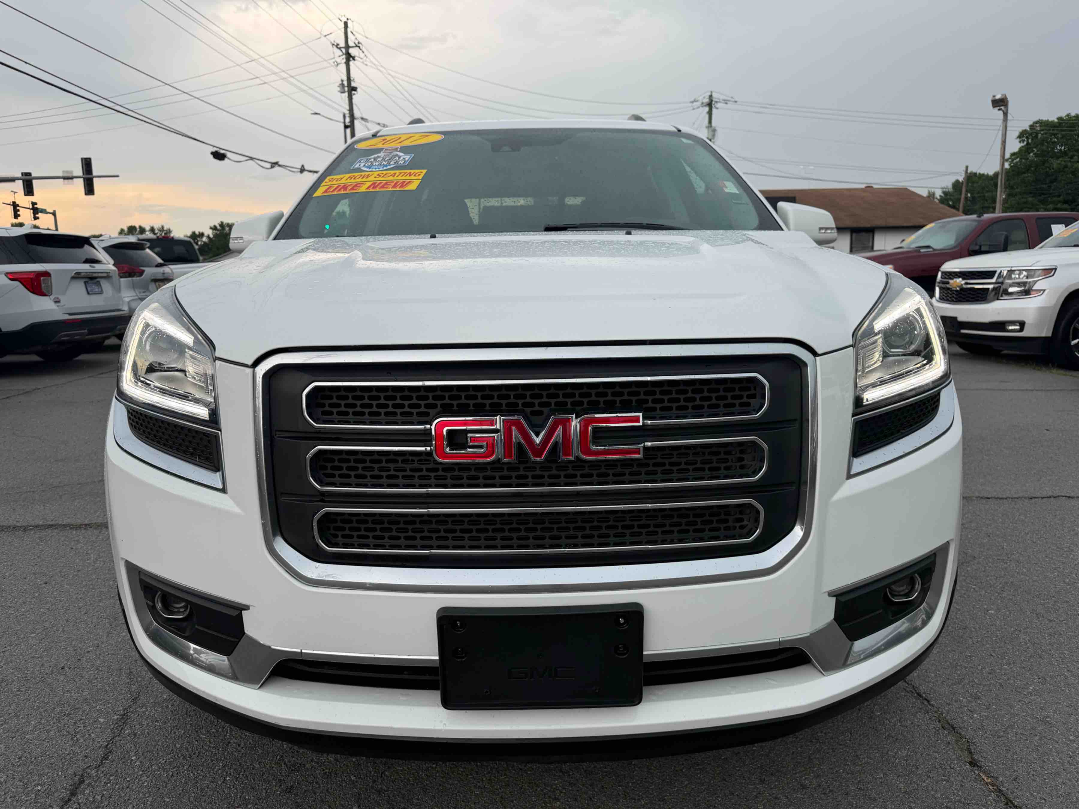 2017 Gmc Acadia representative vehicle photo