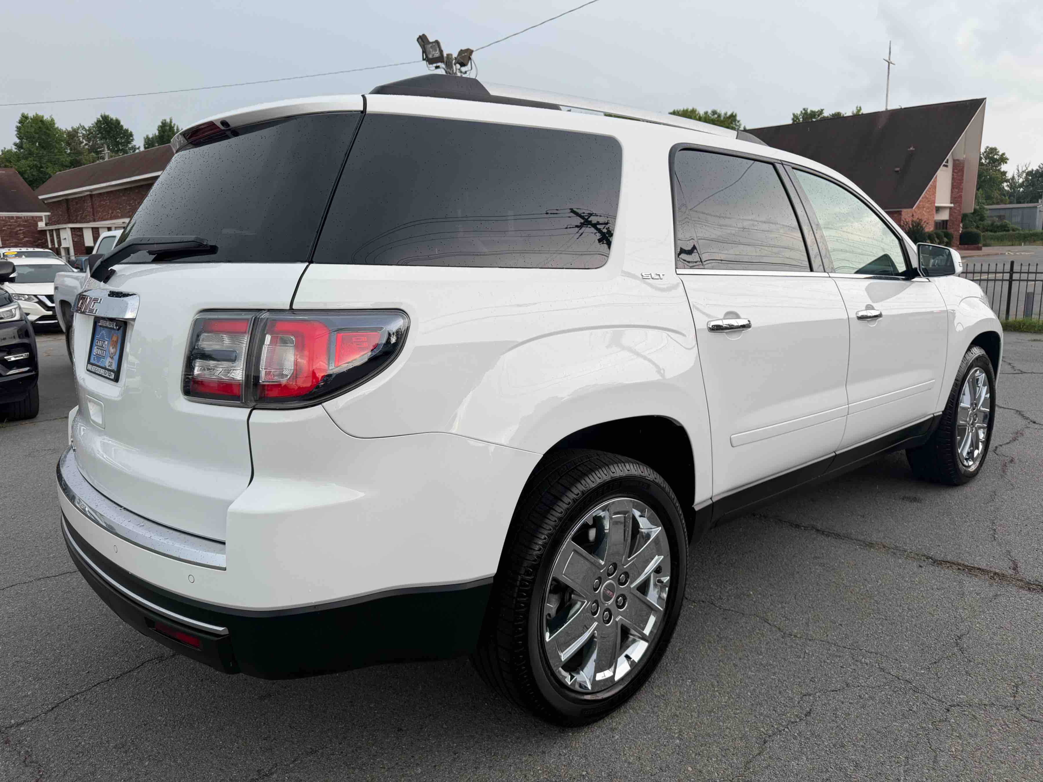 2017 Gmc Acadia representative vehicle photo