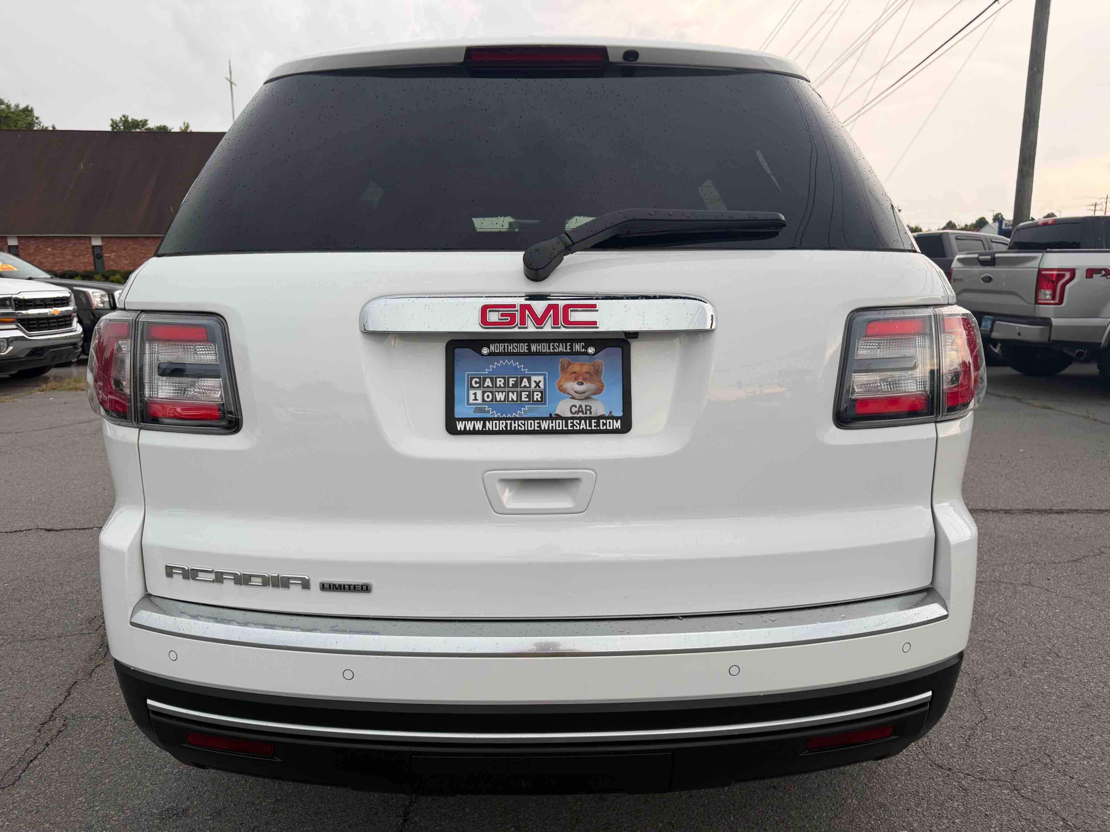 2017 Gmc Acadia representative vehicle photo