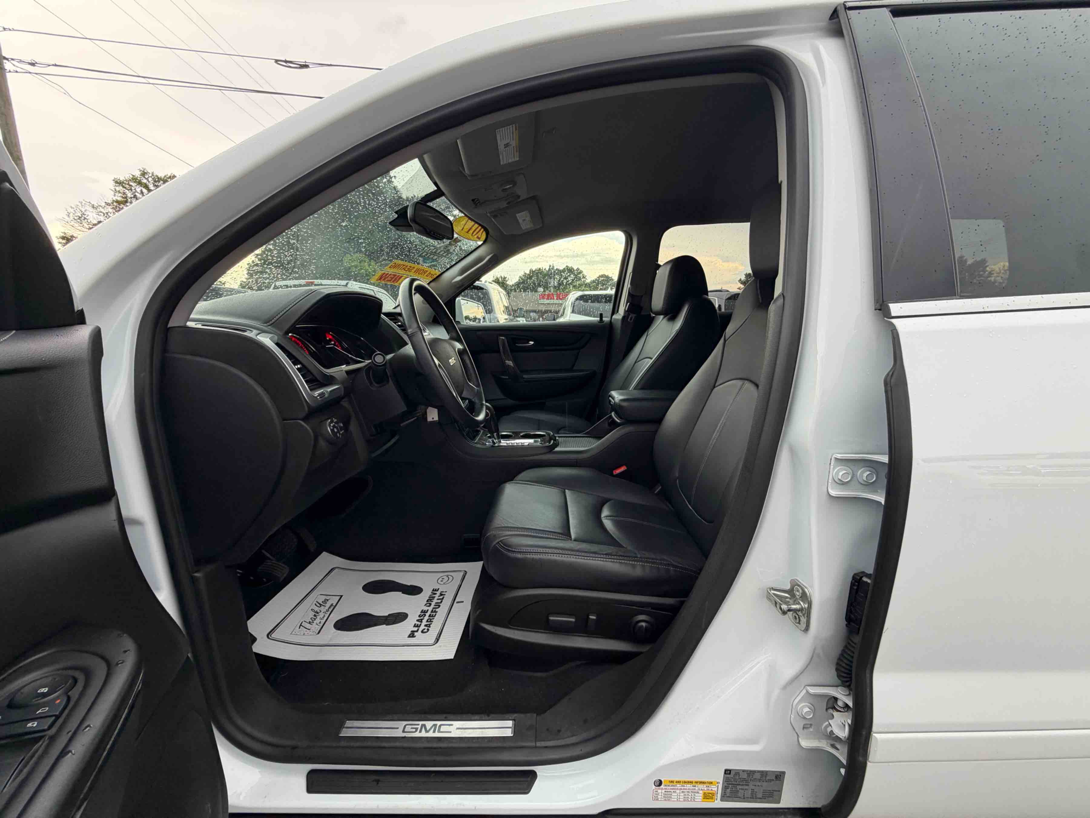 2017 Gmc Acadia representative vehicle photo