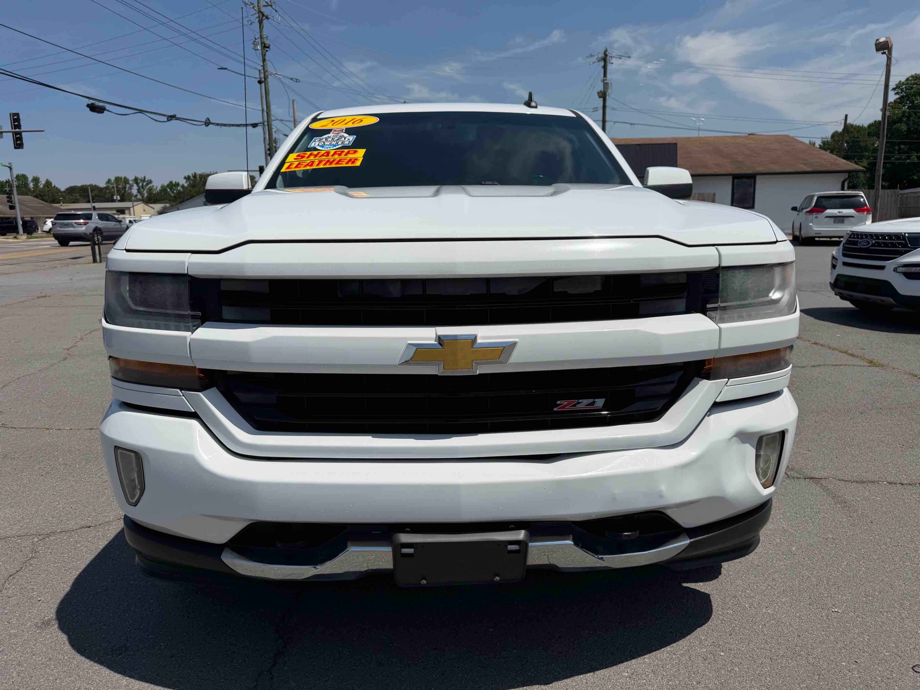 2016 CHEVROLET Silverado LT Z71 photo 2