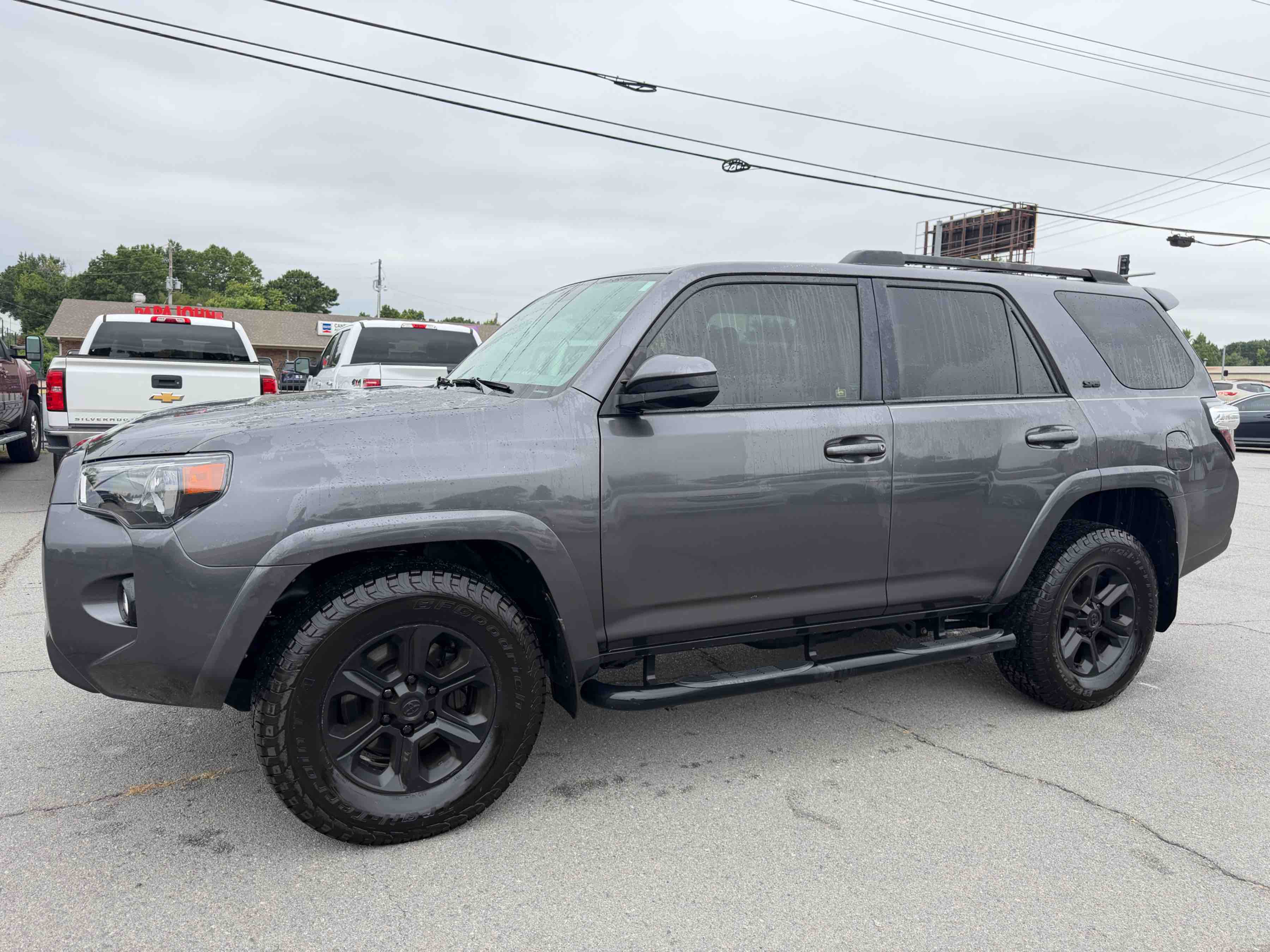 2016 TOYOTA 4Runner SR5 photo 1