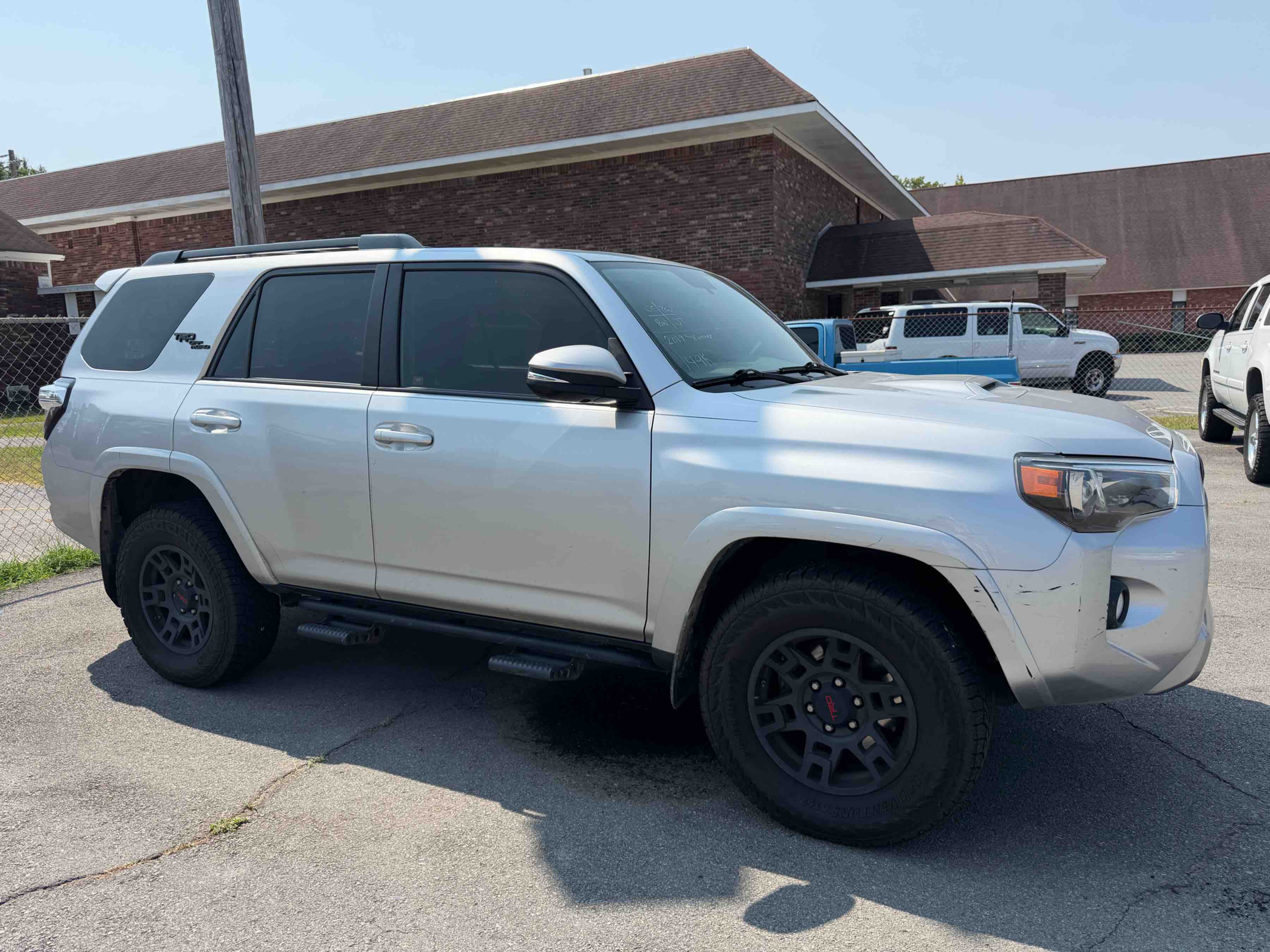 2019 TOYOTA 4Runner TRD Off Road Premium photo 1