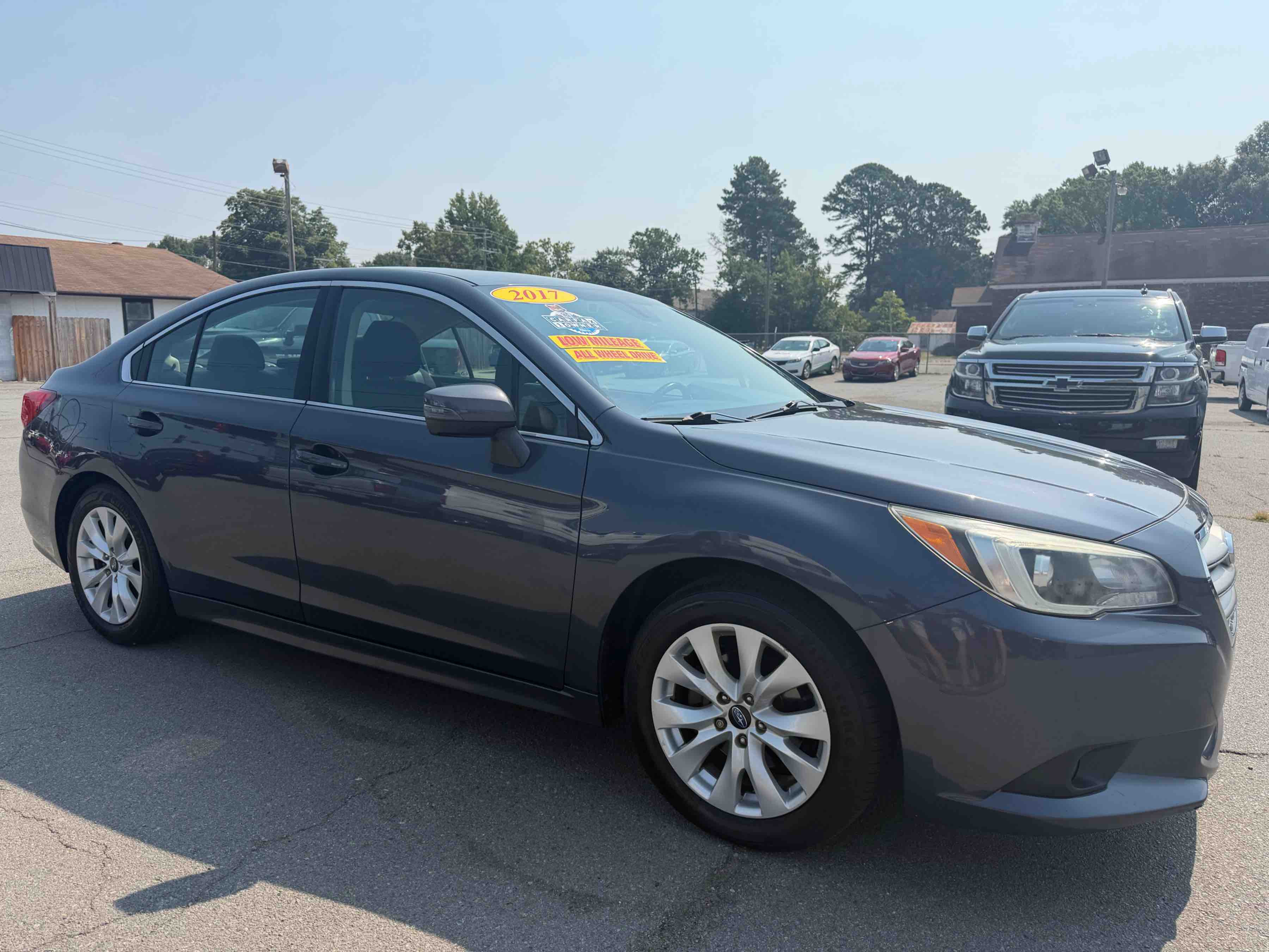 2017 SUBARU Legacy Premium + ES photo 3